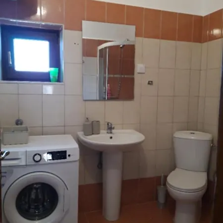 I Book House With Garden Motorbike Friendly *